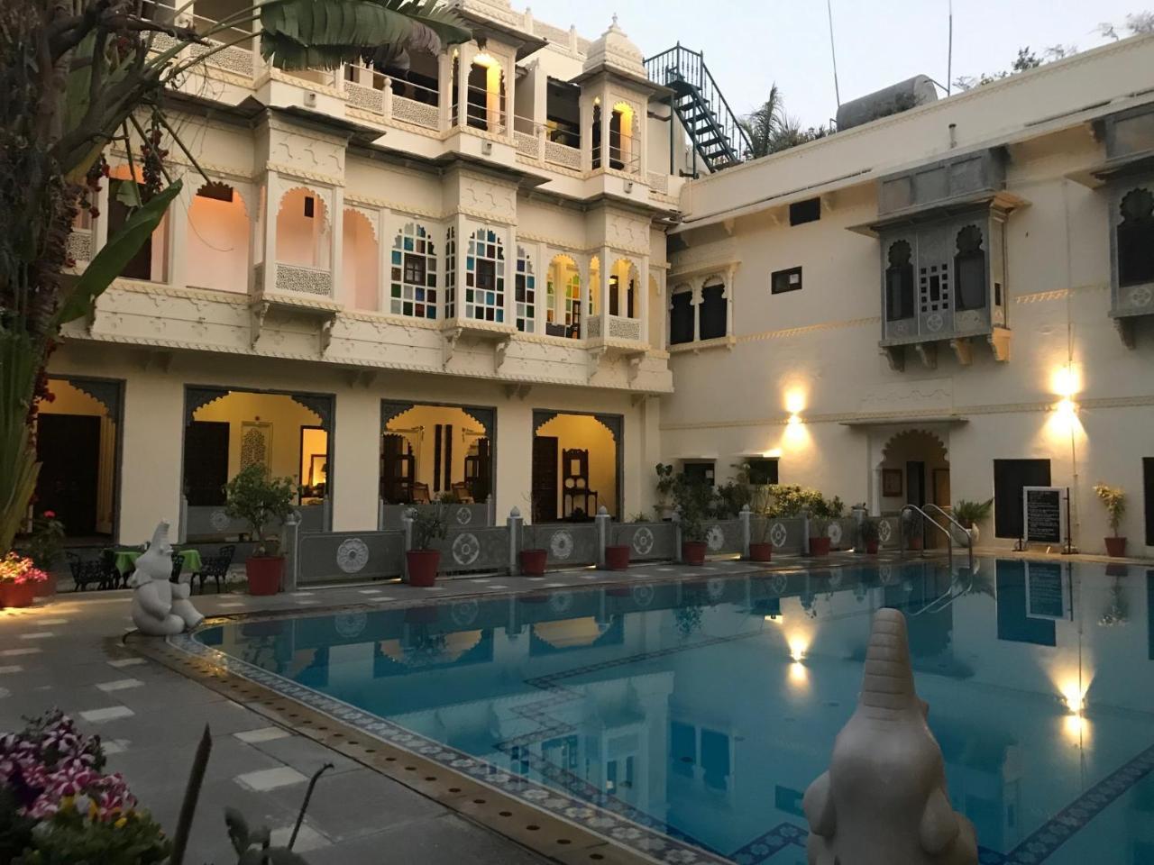 Mahendra Prakash Hotel Udaipur Luaran gambar